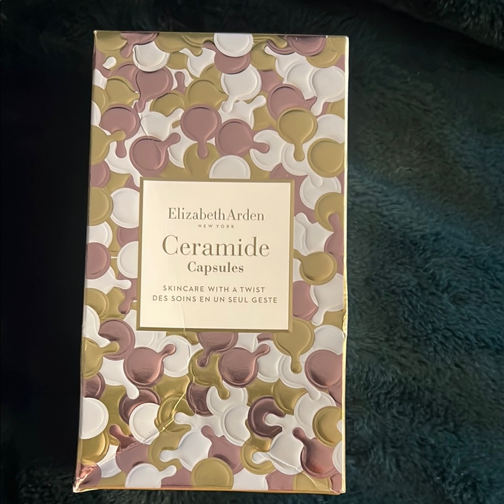 Elizabeth Arden Ceramide Capsules NEW ADVANCED HYALURONIC ACID RETINOL